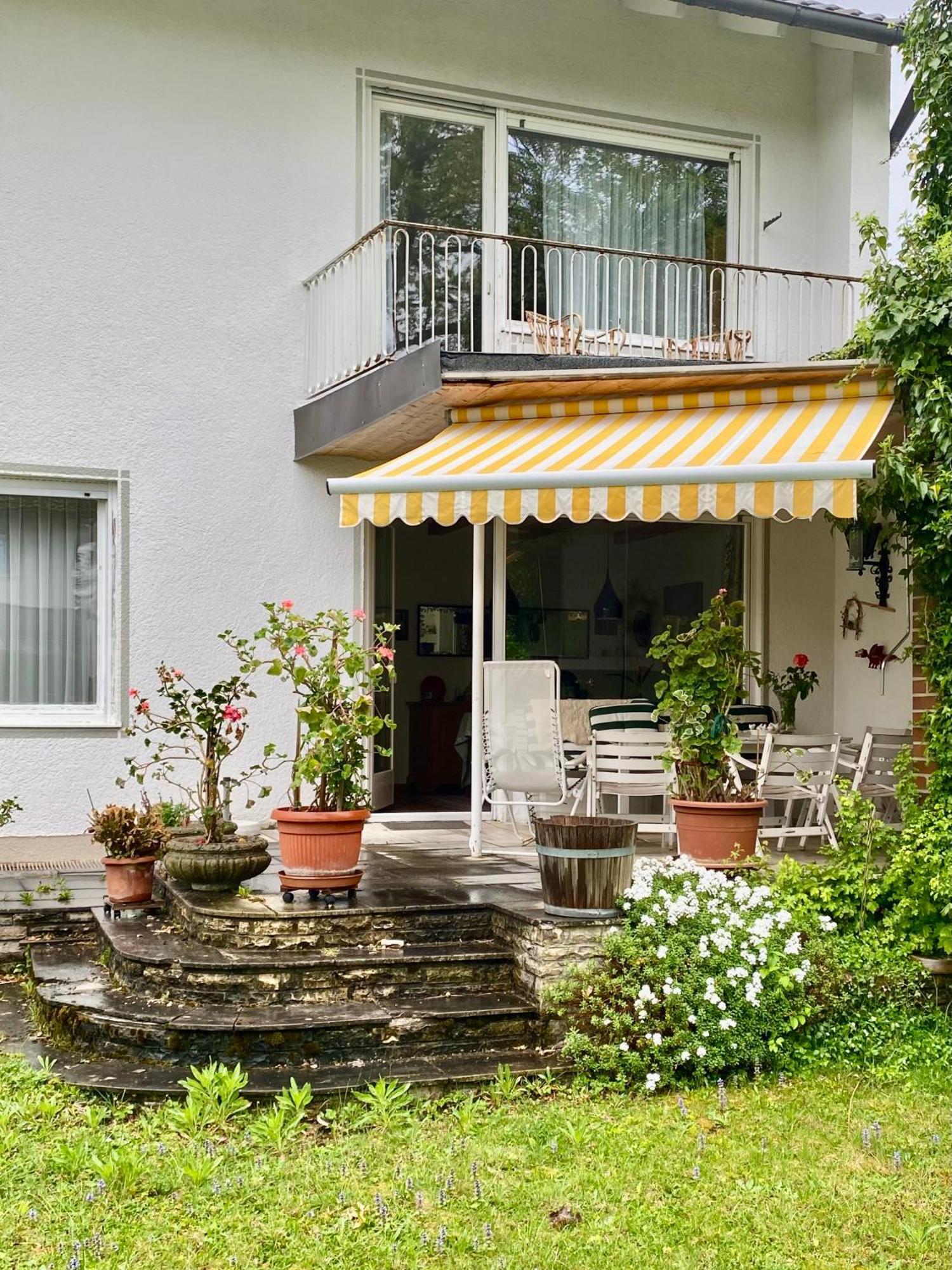 Estelada Boarding Houses Oberhaching Extérieur photo